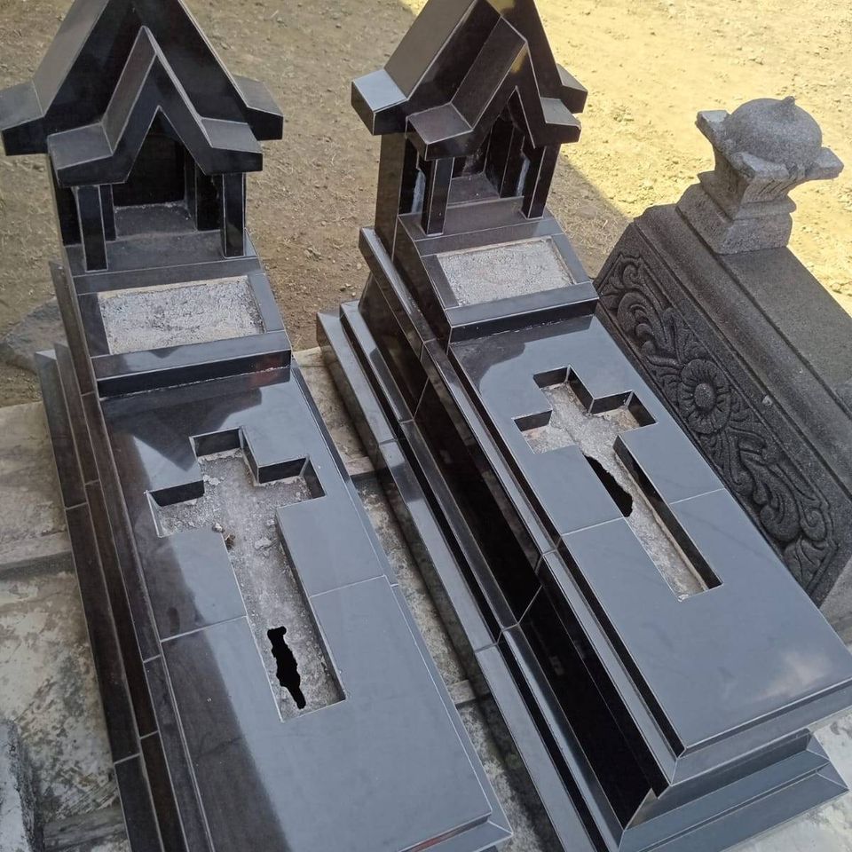 Pengrajin Nisan Batu Makam Aseli 